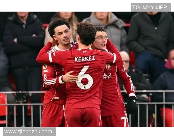 英超焦点战伯恩利主场迎战利物浦争夺三分的激烈对决